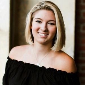 Meet your Posher, Lauren